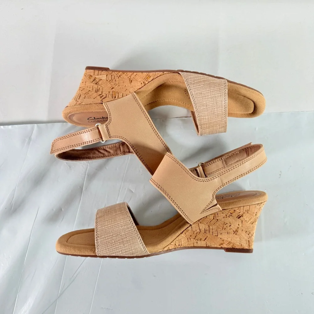 Clarks Kyarra Faye Warm Beige Leather Wedge Sandals Womens 8.5 W